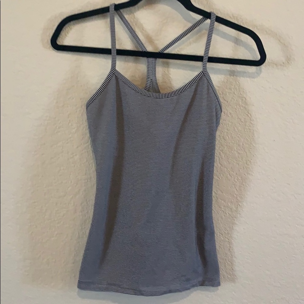 Lululemon Flow Y tank